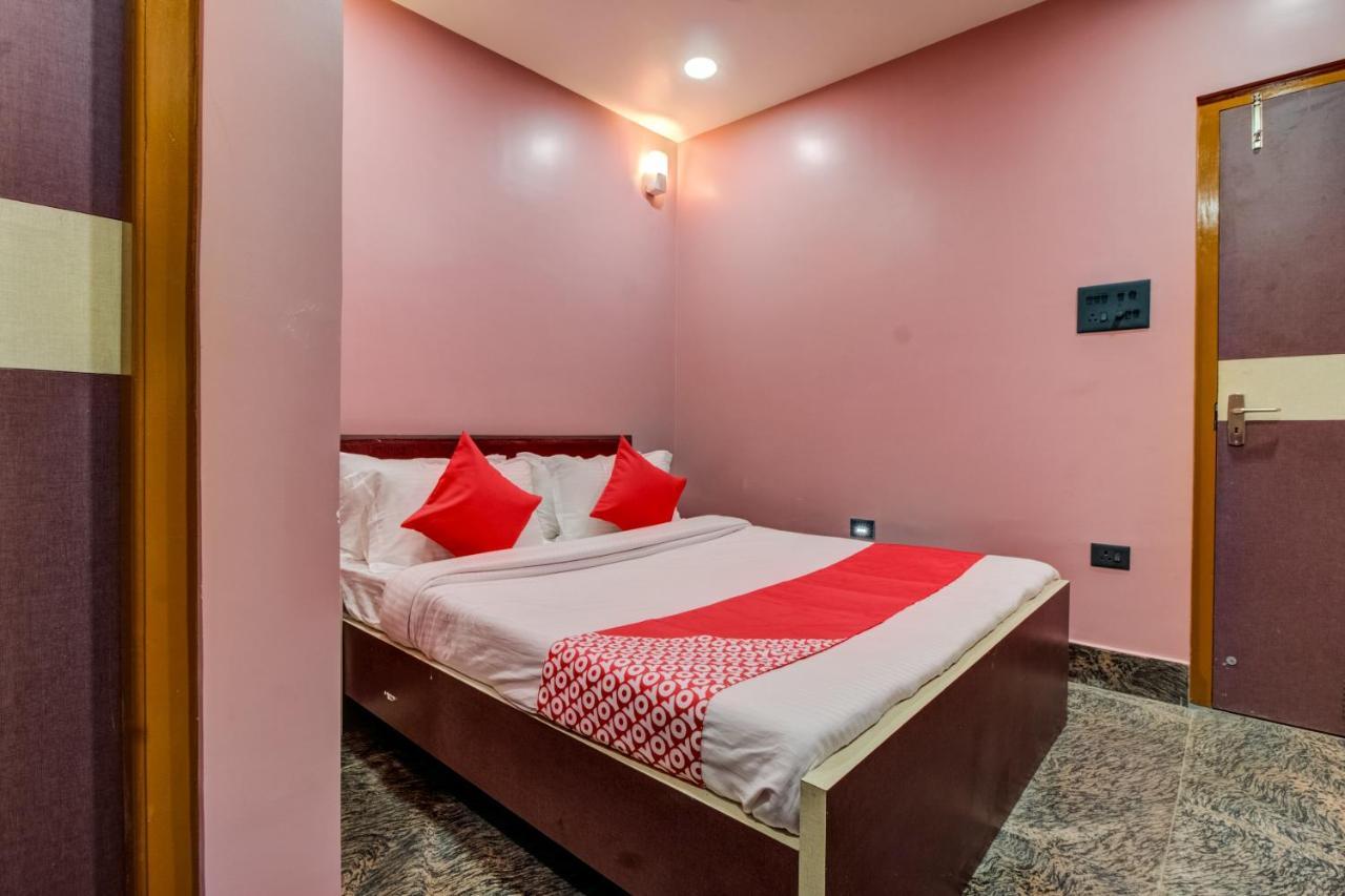 Oyo 16871 Anant Home Stay Σιλόνγκ Εξωτερικό φωτογραφία